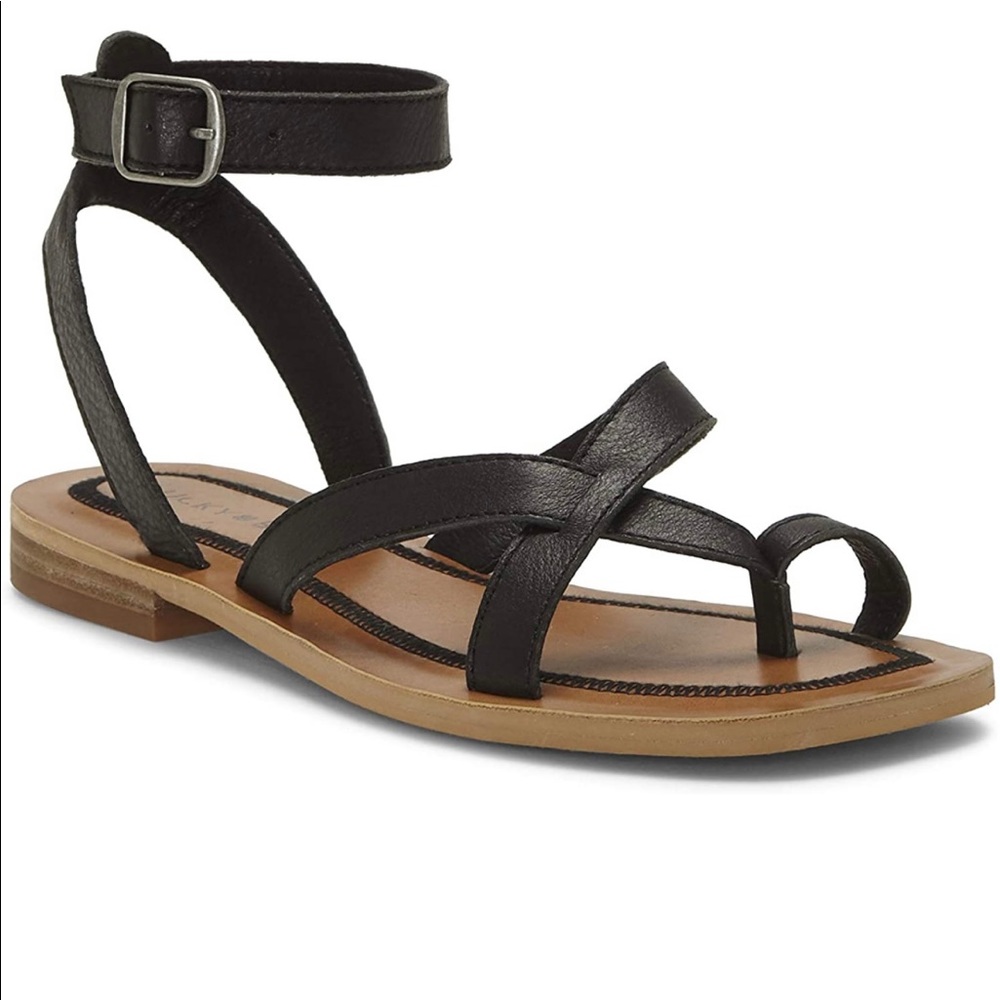 Lucky Brand Women’s Avonna Flat Sandals! Black! Size 7.5 GREAT CONDITION!